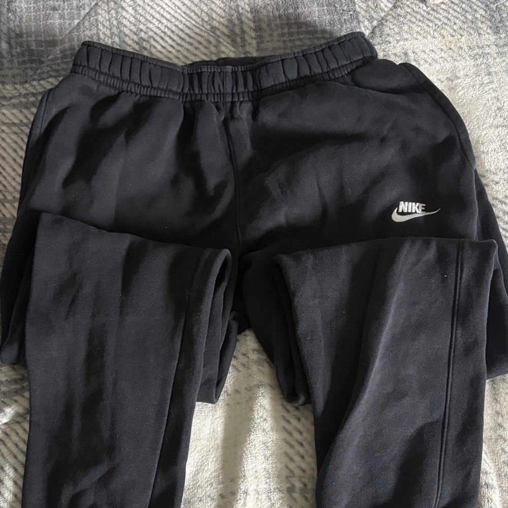Nike Men's Black Joggers